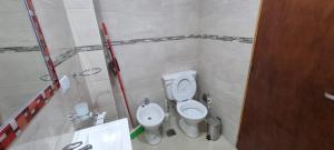 Ein Badezimmer in der Unterkunft Los argentos
