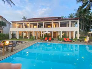 Bazén v ubytování Turtle Bay Boutique Hotel nebo v jeho okolí