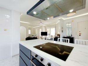 Küche/Küchenzeile in der Unterkunft La Manga Norte Villa - 6509