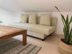 Posedenie v ubytovaní La Pau Apartaments