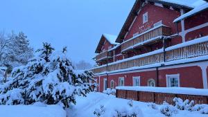 Hotel Barborka взимку