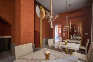 Posezení v ubytování Ninfea Luxury Suites + 37 fotografií
