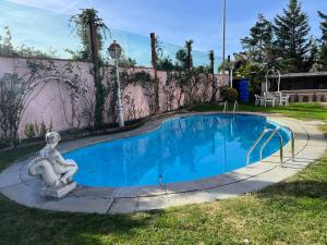Basen w obiekcie Luxury Apartment in Moncloa-Aravaca lub w pobliżu