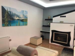 Fotografie z fotogalerie ubytování The Olive View Apartment by Ceni, Elbasan v destinaci Elbasan