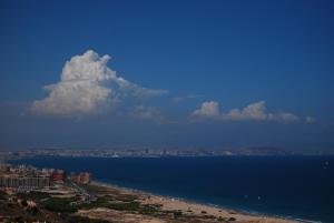 Fotografia z galérie ubytovania Bonito piso con vistas al mar. v destinácii Santa Pola