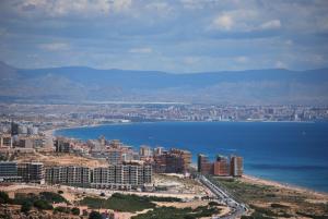 Fotografia z galérie ubytovania Bonito piso con vistas al mar. v destinácii Santa Pola