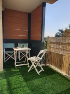 Patio alebo iná vonkajšia časť ubytovania Cozy-Room Appartement