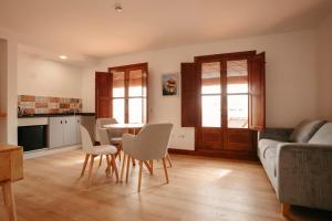 Kuchyň nebo kuchyňský kout v ubytování La Plaza Hostal