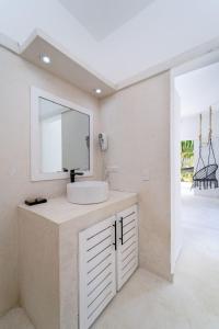 Koupelna v ubytování Casa Panamera- 5br luxury beach Villa Playa Coson