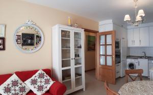 Kuchyň nebo kuchyňský kout v ubytování Apartamento con vistas, ascensor y parking en Portosín