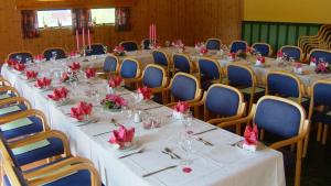 Restaurace v ubytování Overhalla Hotel