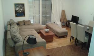 Χώρος καθιστικού στο Oro Apartments