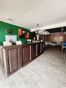 Kuchyň nebo kuchyňský kout v ubytování Hotel Jardines Del Carmen
