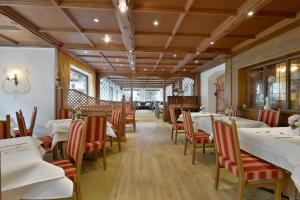 Restoran atau tempat makan lain di Posthotel Mayrhofen