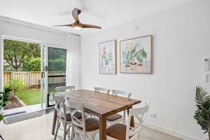 Gallery image of Seachange Cosy Coolum Apartment in Coolum Beach