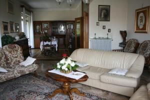 Posezení v ubytování B&B Il Glicine