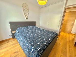 Fotografia z galérie ubytovania Ajaccio: Appartement 2 pièces climatisé avec parking - FR-1-61-605 v destinácii Ajaccio