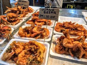 Makanan di atau berdekatan rumah percutian