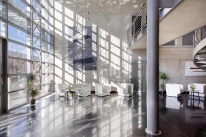 Khu vực ghế ngồi tại Four Points by Sheraton Munich Messe +51 ảnh