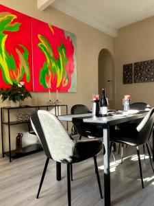 Afbeelding uit fotogalerij van Apartment Pont Romain in Vaison-la-Romaine +50 foto's