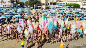 Hosté ubytování Bikini Tropicana Family Hotel