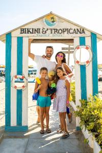 Hosté ubytování Bikini Tropicana Family Hotel