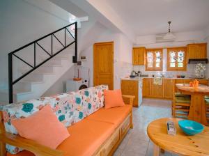 A kitchen or kitchenette at Orange House for big families in Damouchari - Delicious Houses
