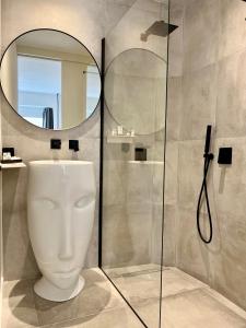 Ванна кімната в Don Diego Luxury Rooms