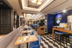 Coin salon dans l'établissement Eurostars Lisboa Baixa