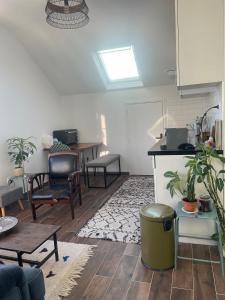 Fotografia z galérie ubytovania Appartement 2 pièces à 15 min De la Défense v destinácii Argenteuil