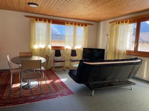 A seating area at Casa Acacia grande