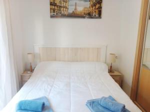 Ένα ή περισσότερα κρεβάτια σε δωμάτιο στο Apartment Lepanto by Interhome