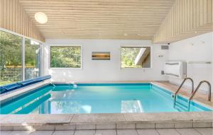 Bazén v ubytování Amazing Home In Hals With Outdoor Swimming Pool nebo v jeho okolí