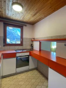 Kuchyň nebo kuchyňský kout v ubytování Casa Acacia grande