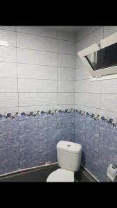 Bathroom sa Bakhmaro