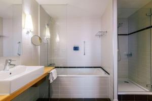 Koupelna v ubytování Radisson Blu Hotel Toulouse Airport