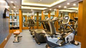 Fitness centrum a/nebo fitness zařízení v ubytování Nirwana Hometel Jaipur- A Sarovar Hotel