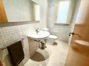 Et badeværelse på Villa Sol + 13 billeder