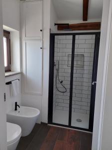 Koupelna v ubytování B&B L'orto del Geo