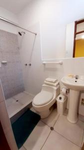 Vannituba majutusasutuses Majhu Hostal