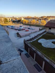 Výhled na řeku, která protéká v blízkosti apartmánu