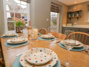 Mad i feriehuset eller i nærheden