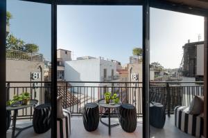 Balkon lub taras w obiekcie Clyde Athens by Nin&Bau