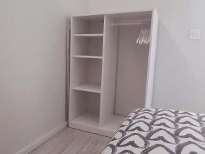 Posteľ alebo postele v izbe v ubytovaní Apartamentos Carrillo 4 Ático