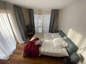 A bed or beds in a room at Eco-Chalet Matschiedl
