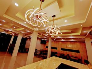 Mynd úr myndasafni af Gulshan Palace By Seven Hills Srinagar By Him Haults Hospitality í Srinagar