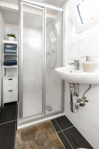 Koupelna v ubytování Tinyhouse am Obsthain