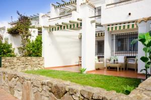 Το κτήριο όπου στεγάζεται  το διαμέρισμα