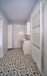 Ένα μπάνιο στο Lindenwohnung an historischer Mühle