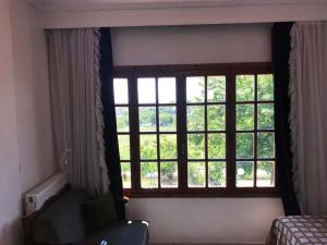 A seating area at great first floor appartment with view